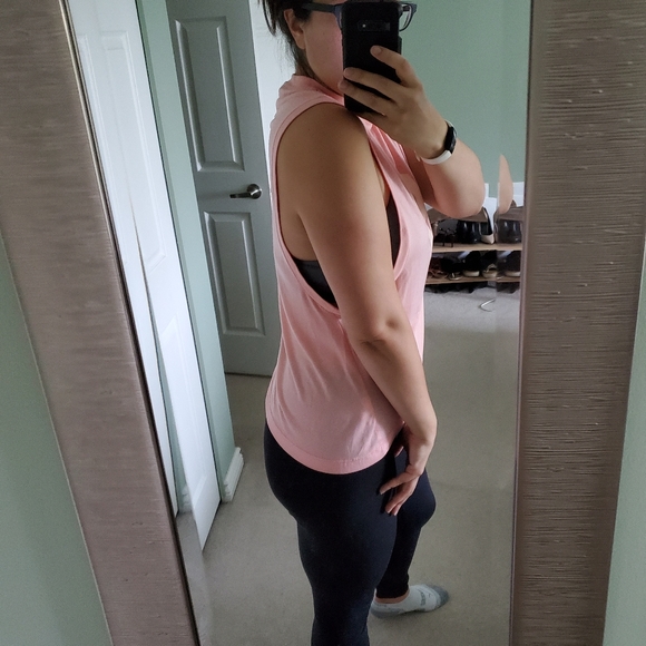 Nike vintage style pink tank size medium - Picture 9 of 12